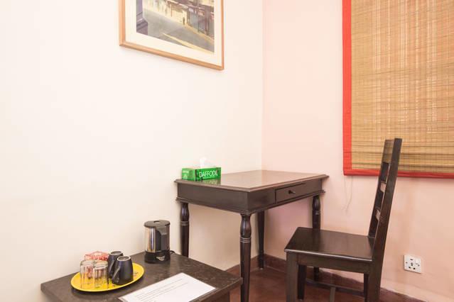 G 49 Bed & Breakfast 新德里 外观 照片